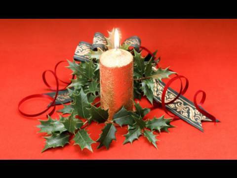 Christmas Eve Service - 
Candlelit 
Communion - 
7:00 to 8:15